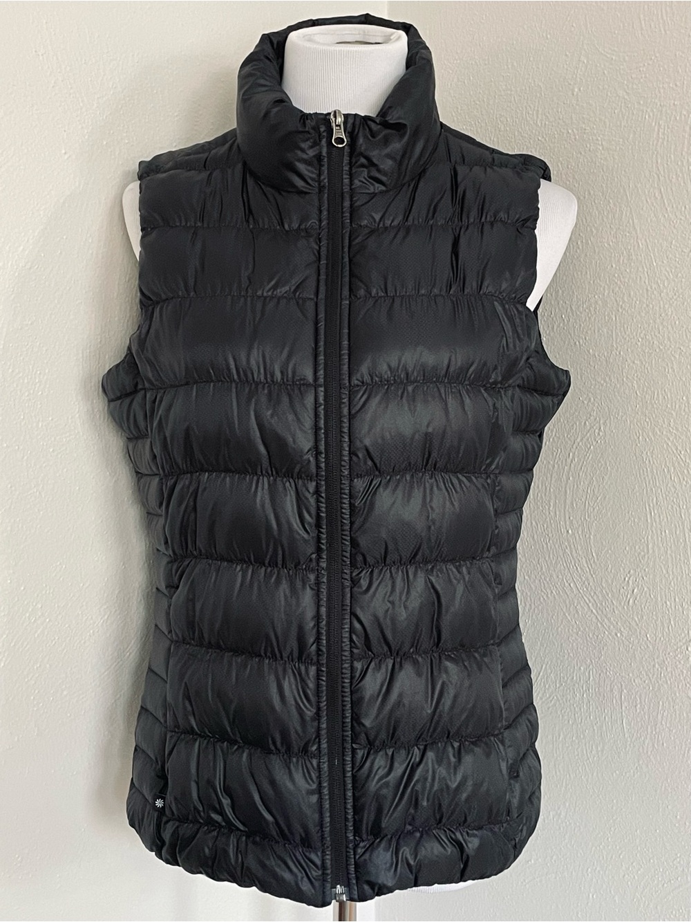 Athleta Black Quilted Down Puffer Vest - Size S